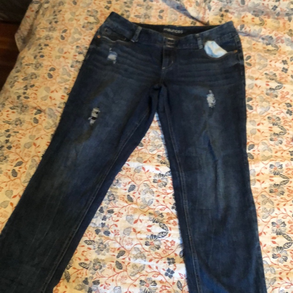 Tapered leg jeans